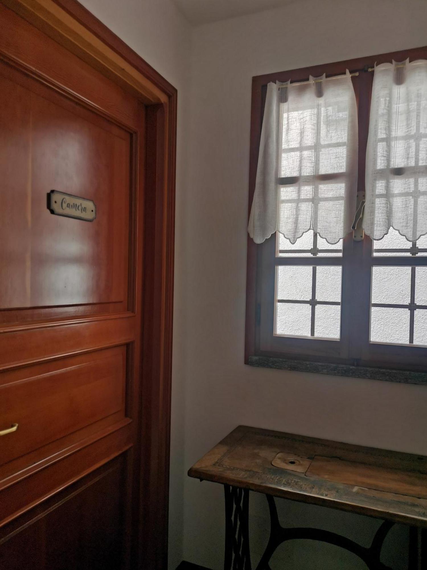 Apartamento La Dimora Della Fontana Mozzio Exterior foto